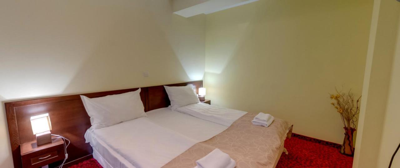 Balkan Hotel Chiflik Eksteriør billede