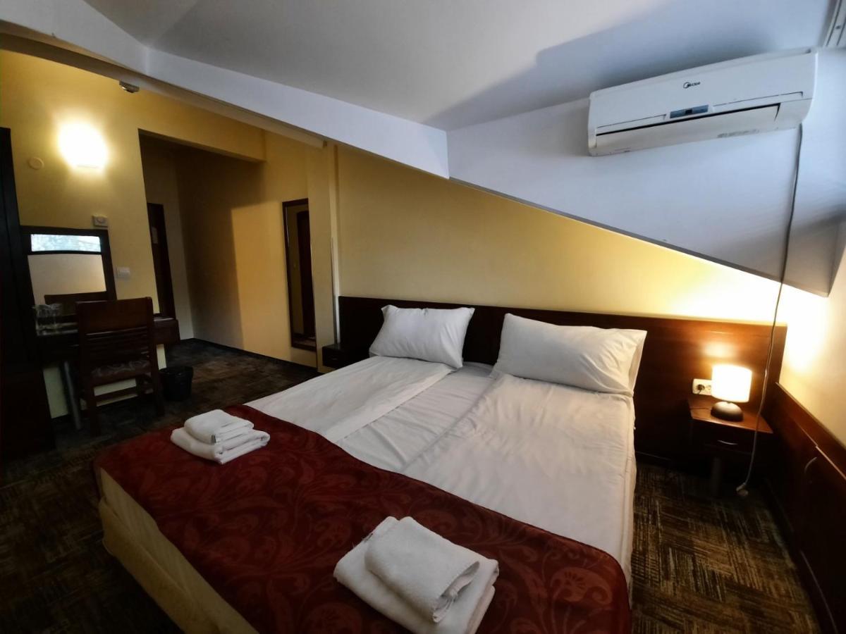 Balkan Hotel Chiflik Eksteriør billede