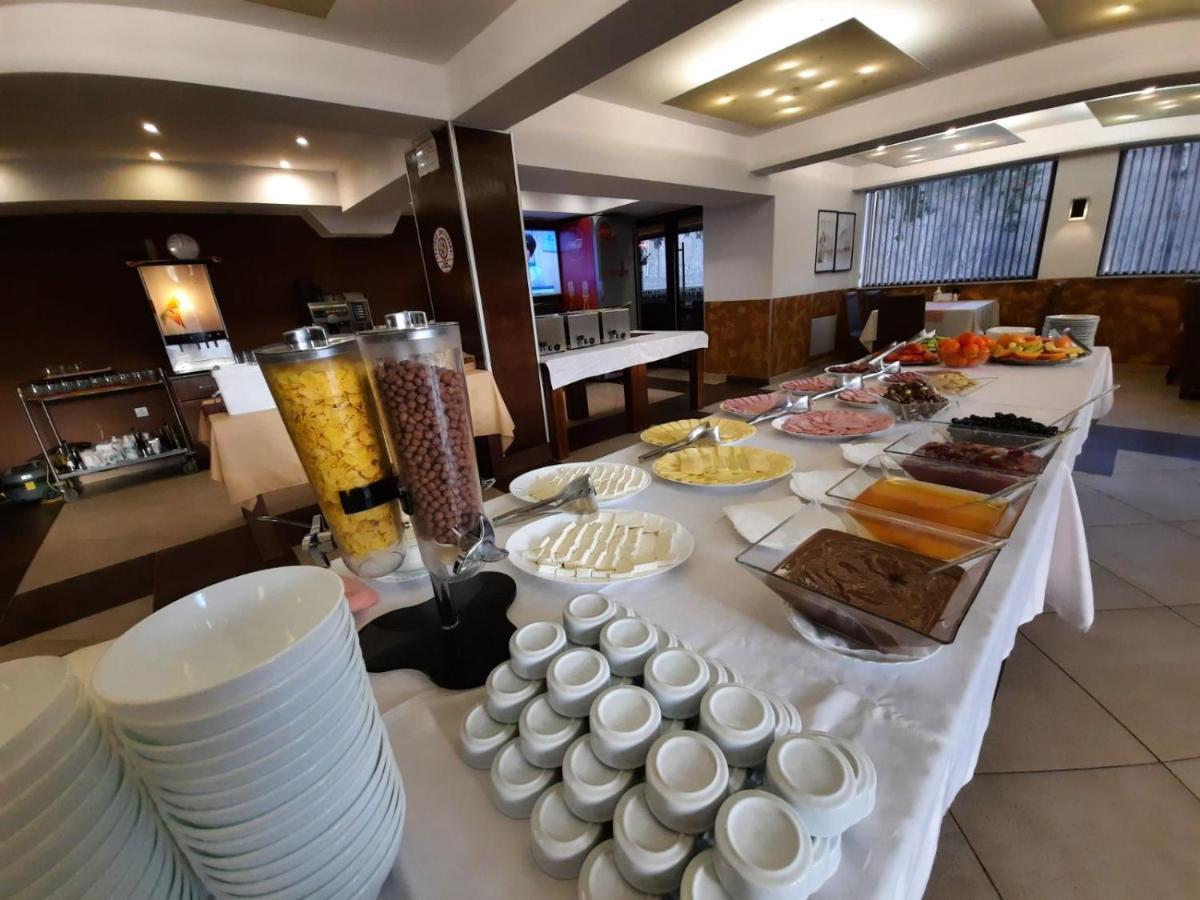 Balkan Hotel Chiflik Eksteriør billede